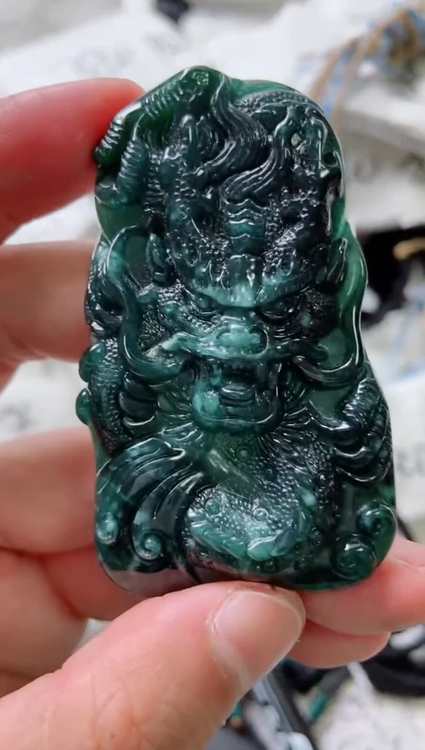 颈饰未镶嵌翡翠8