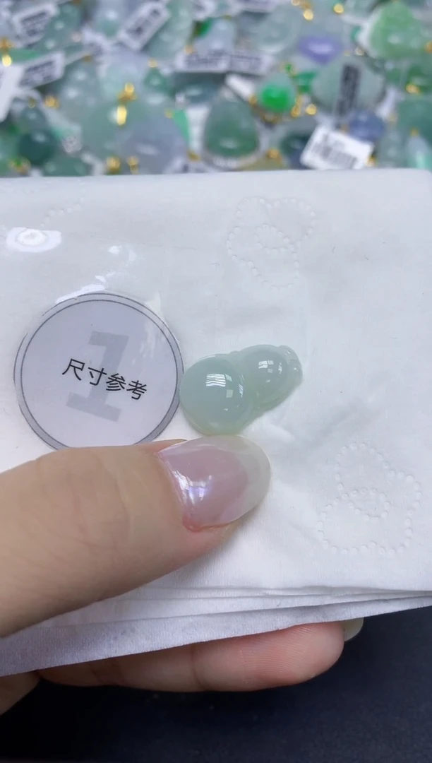 颈饰未镶嵌翡翠天然缅甸翡翠A货百元以上9元证书费自理