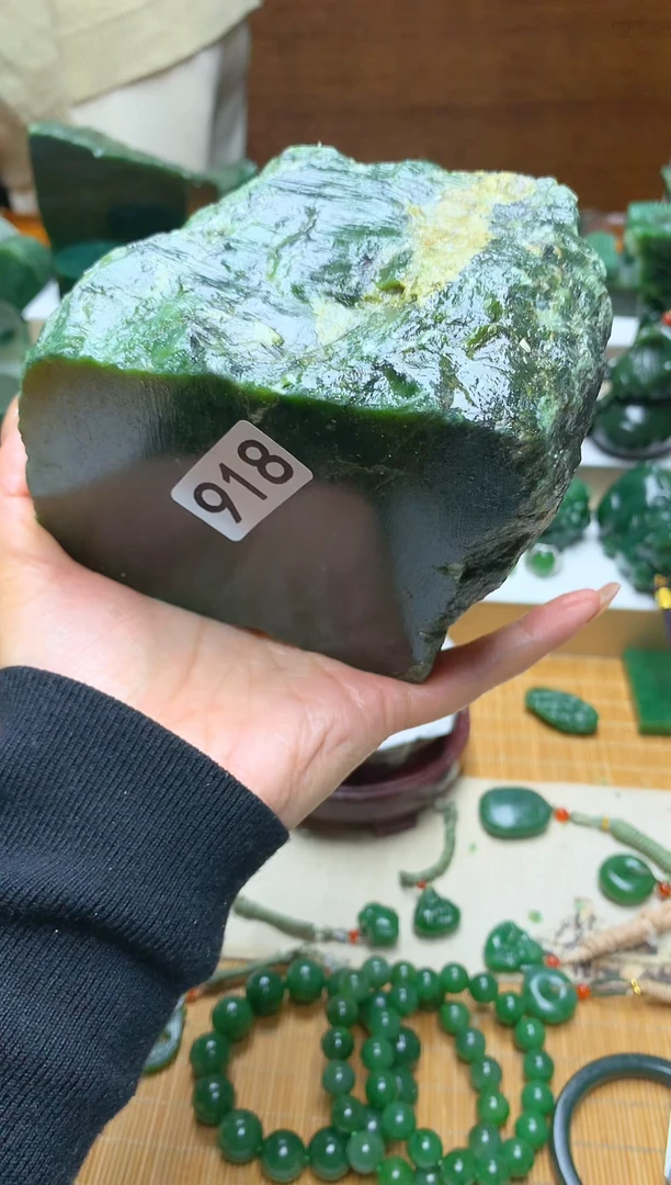 未镶嵌和田玉珠宝半成品1