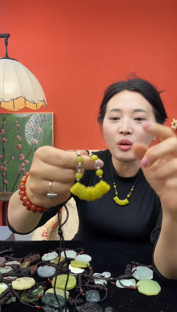 未镶嵌岫玉吊坠多样性发货拍一发一