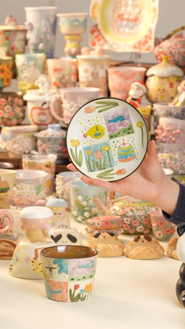 摆件陶景德镇釉下彩手绘设计师款陶瓷