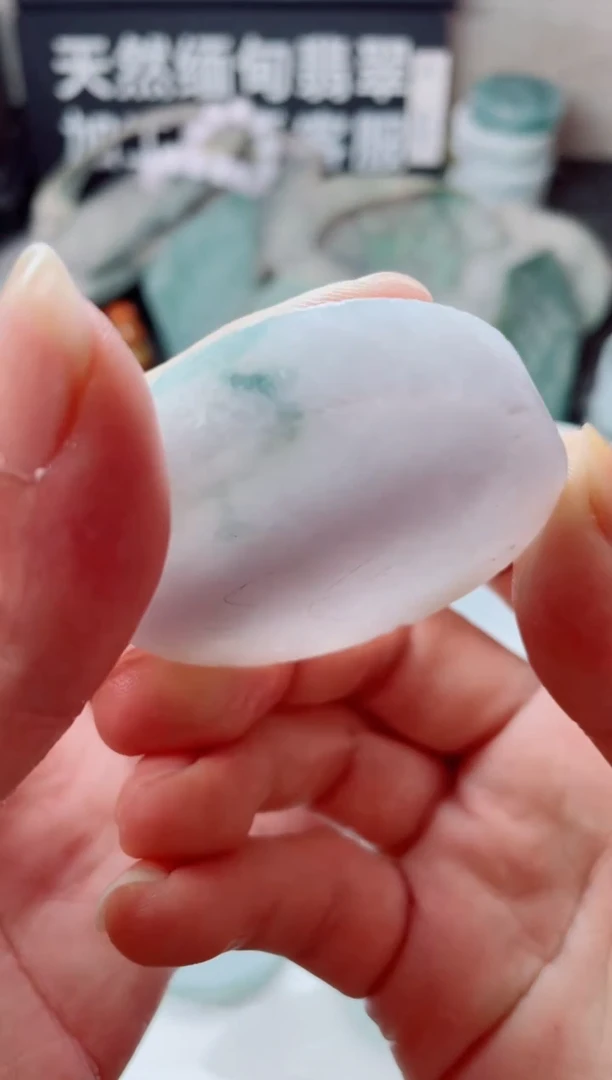 翡翠未镶嵌颈饰214.......