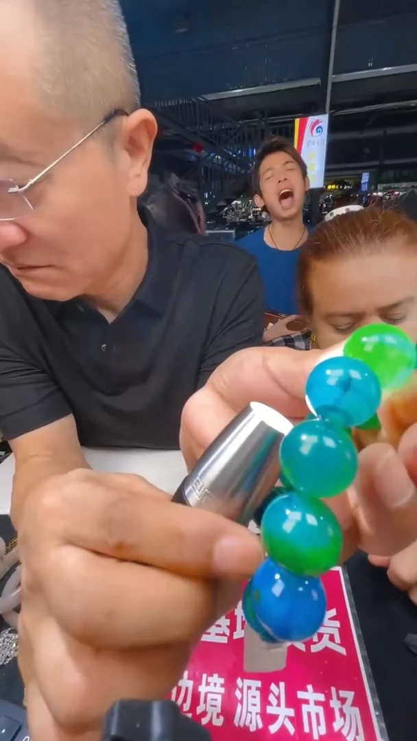 玛瑙/玉髓手链合金手串