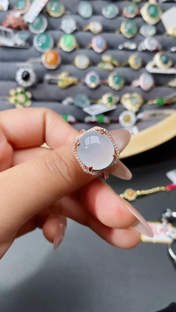 【闪购商品】翡翠戒指银S925镶嵌瑞丽市颜玉珠宝