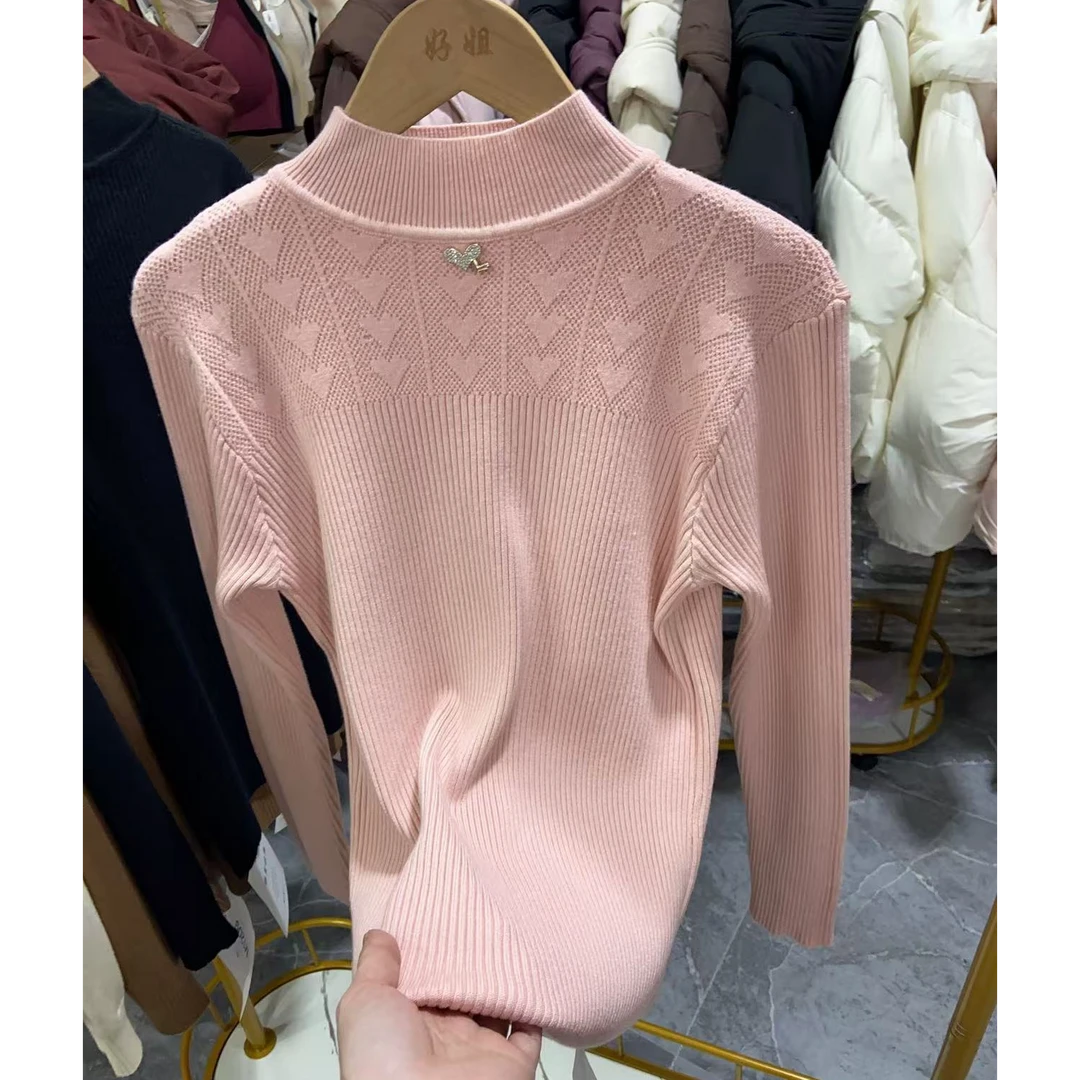 M1218粉加厚提花爱心钻牌针织衫