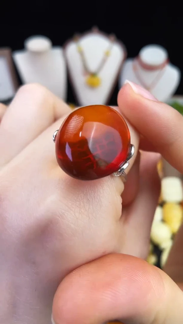 琥珀未镶嵌珠宝奇石柒月