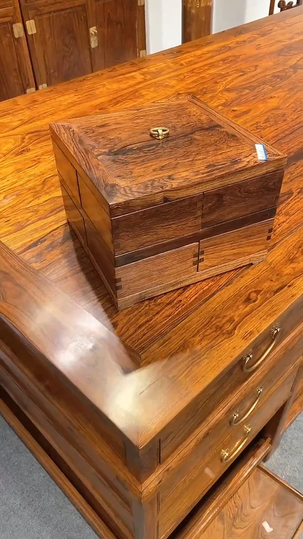 【闪购商品】花梨木类木艺6666666666666