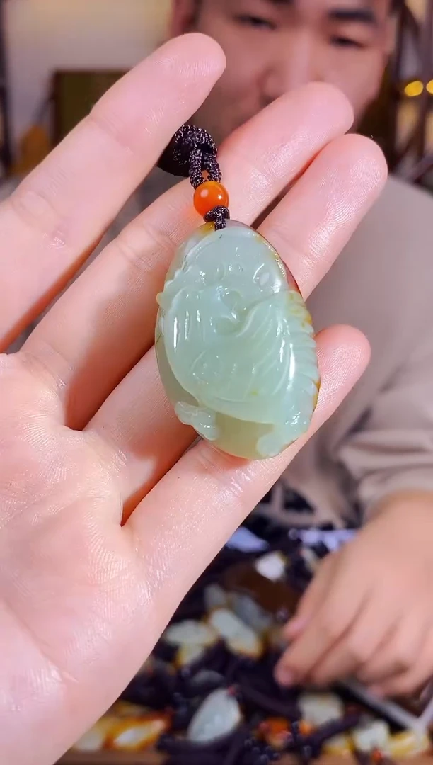 【闪购商品】和田玉颈饰未镶嵌1