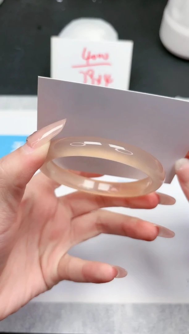 【闪购商品】石英质玉手镯未镶嵌830-58.6