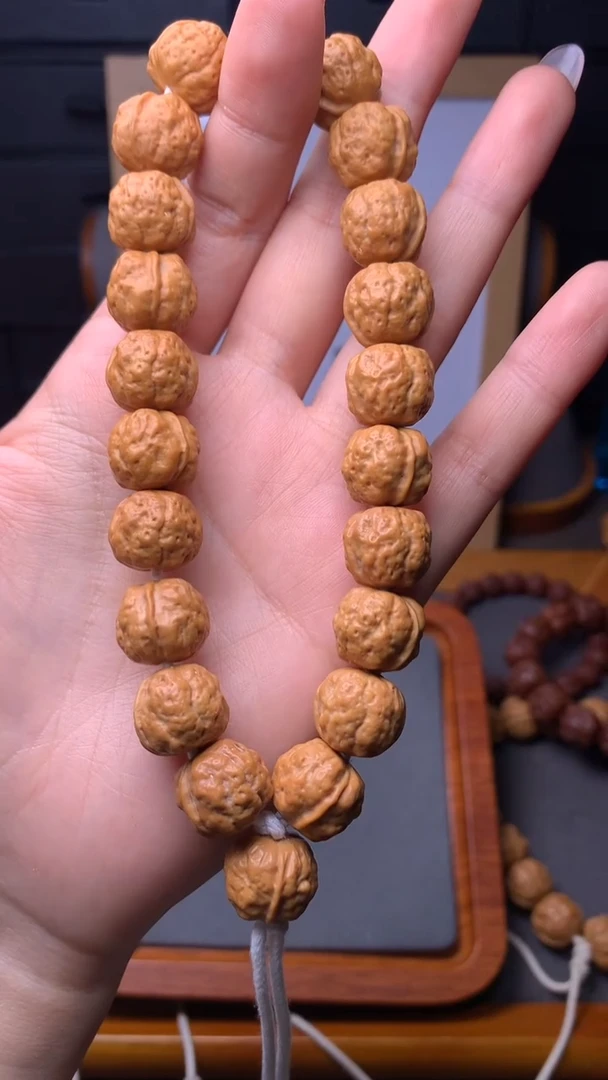 【闪购商品】猴头核桃手串14蟾宗