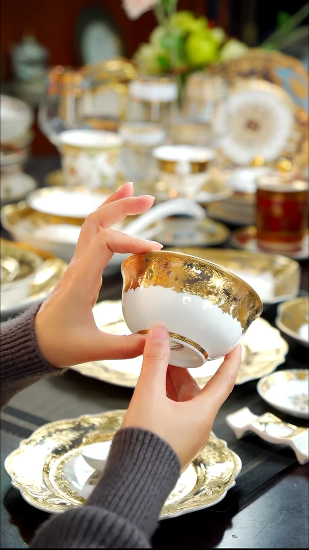 瓷片4.5英寸碗   1个