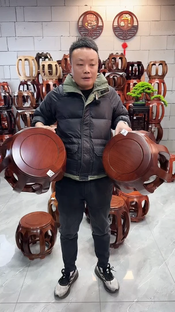 【闪购商品】花梨木类家具花梨木胡桃色大号鼓凳一对