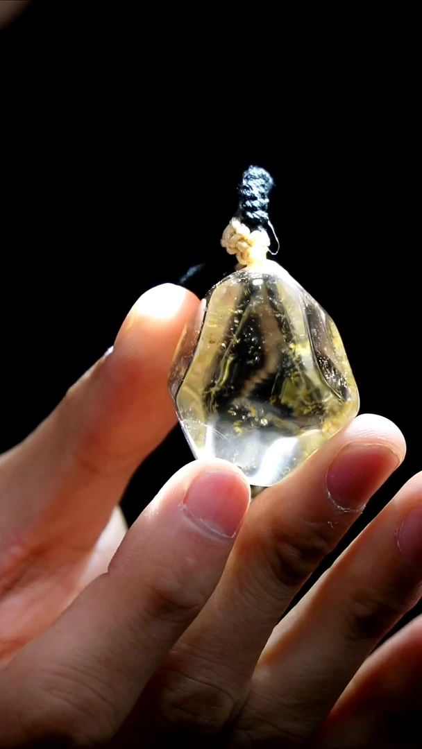 吊坠(赠链)未镶嵌水晶水晶