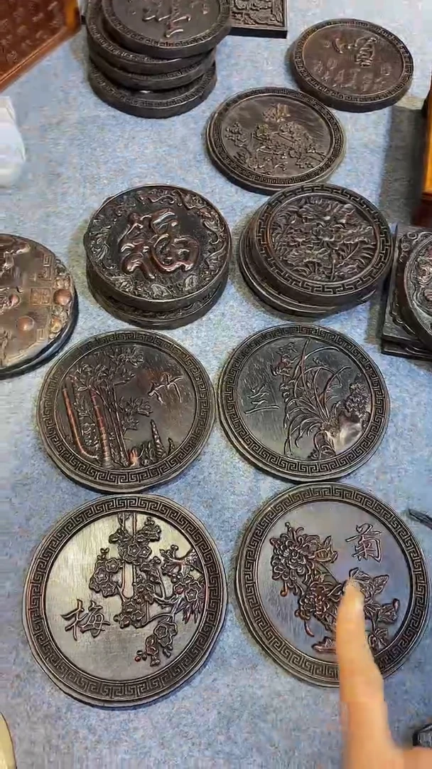 木紫檀雕刻一物一拍