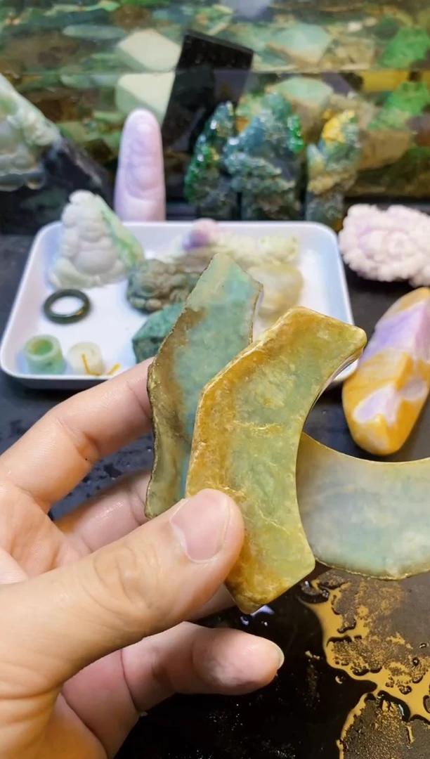 颈饰未镶嵌翡翠天然翡翠013