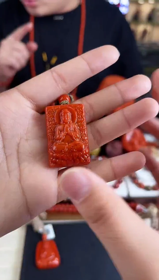 未镶嵌瓦西雕刻阿弥吊坠南红玛瑙（多样式发其一）