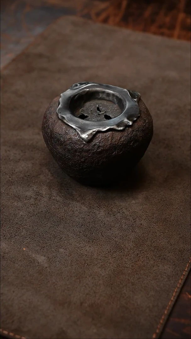 【闪购商品】浟庐紫砂手作锡盖建水。。。。