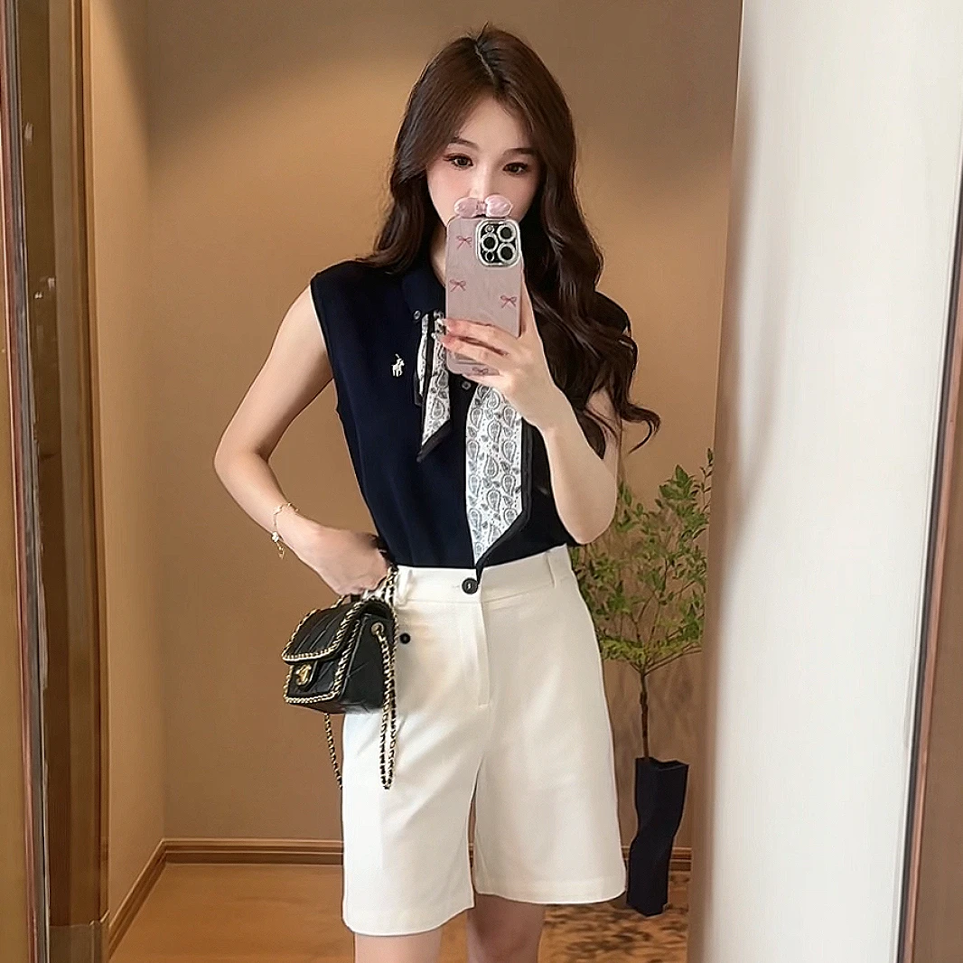 JINWAI 宁宁｜“高智polo”polo领丝巾设计感刺绣无袖针织衫N5019