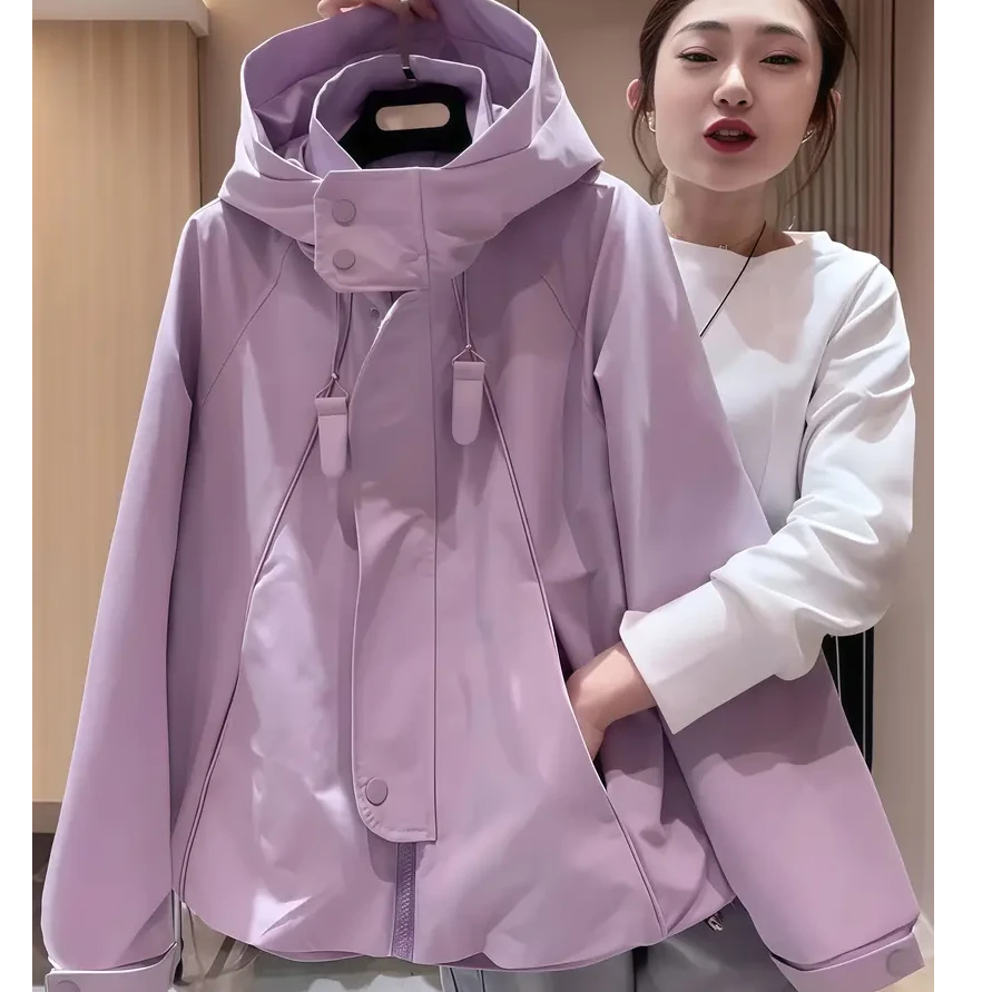 秋季时尚百搭气质防风保暖休闲风城市运动风格连帽宽松冲锋衣女款