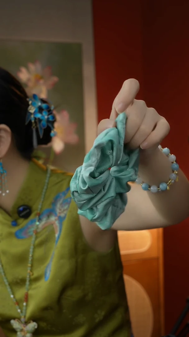 刺绣桑蚕丝大肠圈发圈