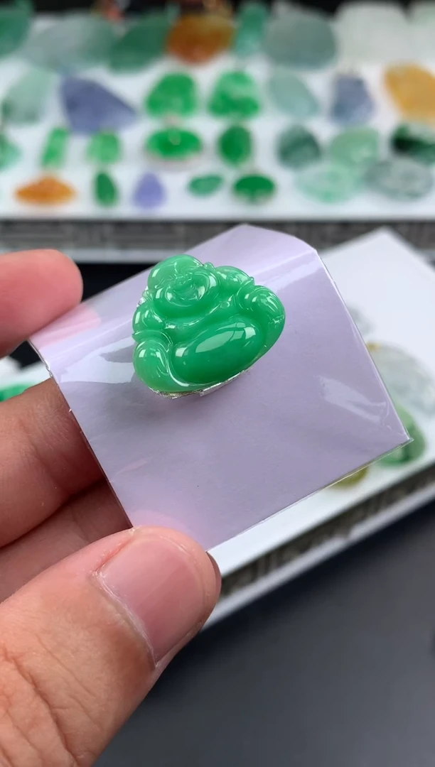 【闪购商品】定制翡翠未镶嵌翡翠