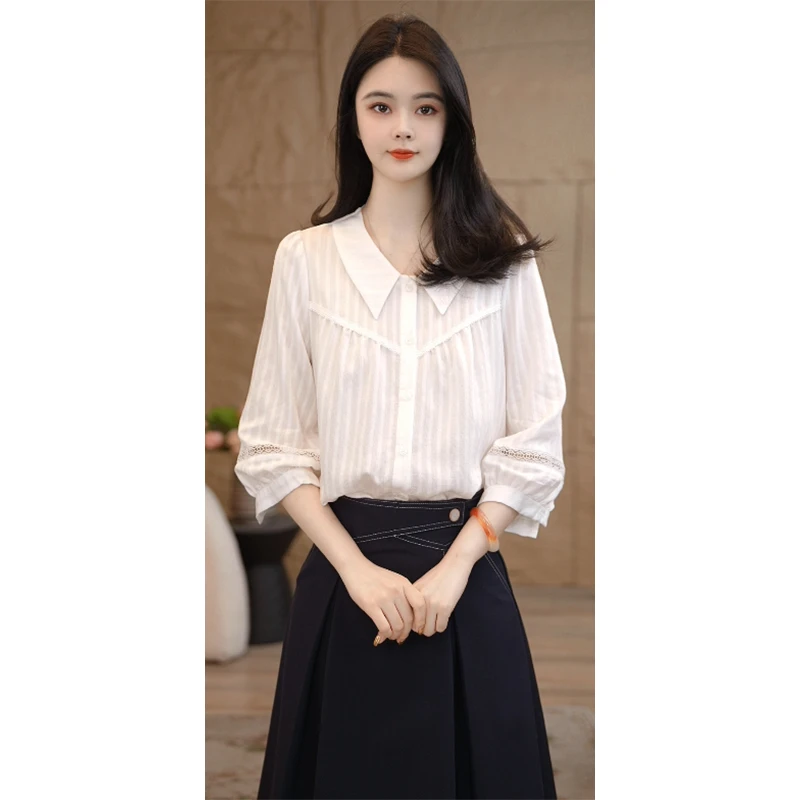 【小陈甄选】8492419白色短袖衬衫女设计感小众气质宽松洋气娃娃领