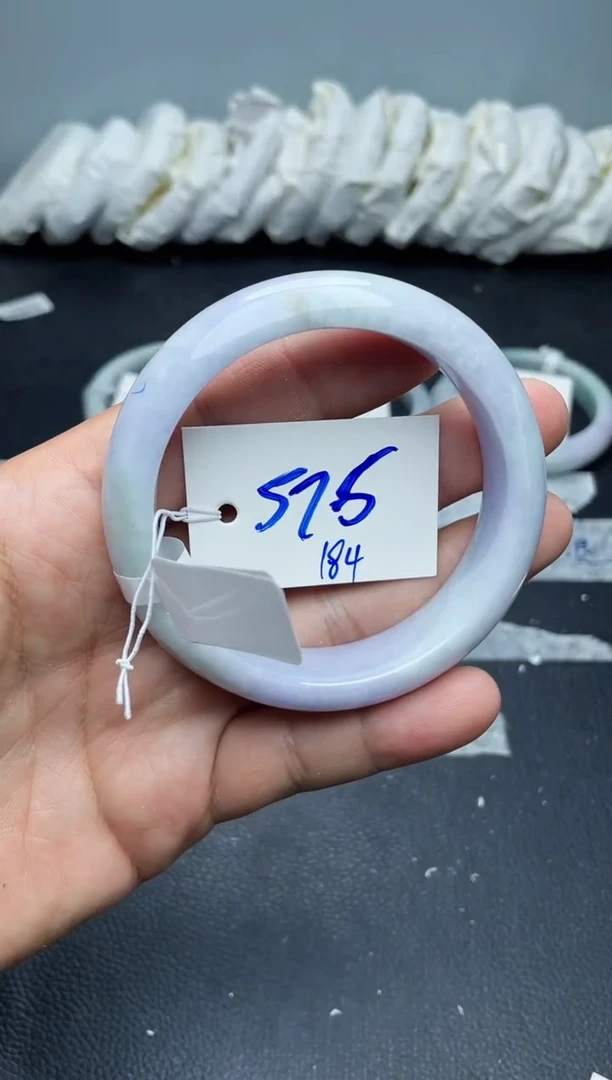 未镶嵌手镯翡翠184