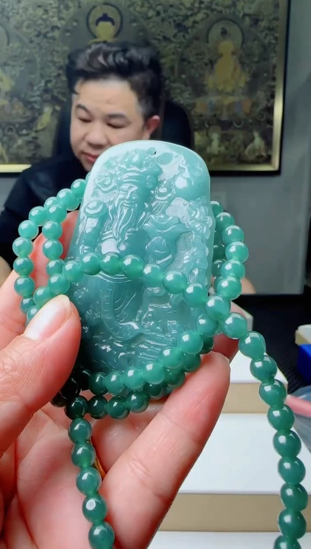 【闪购商品】翡翠颈饰未镶嵌多样性发货随机一件发货