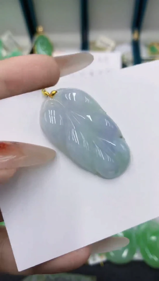 颈饰18K金镶嵌翡翠11111