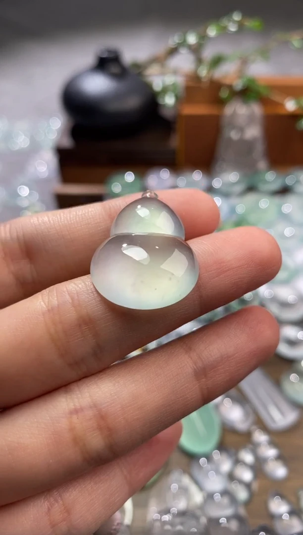 吊坠(不含链)未镶嵌翡翠葫芦