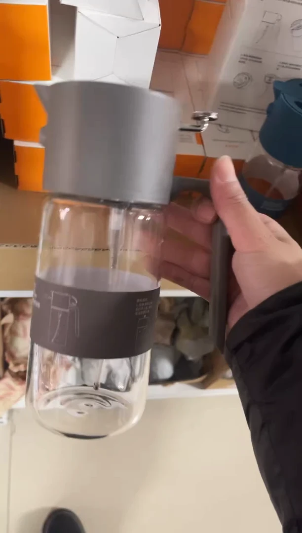 有机玻璃咖色油壶