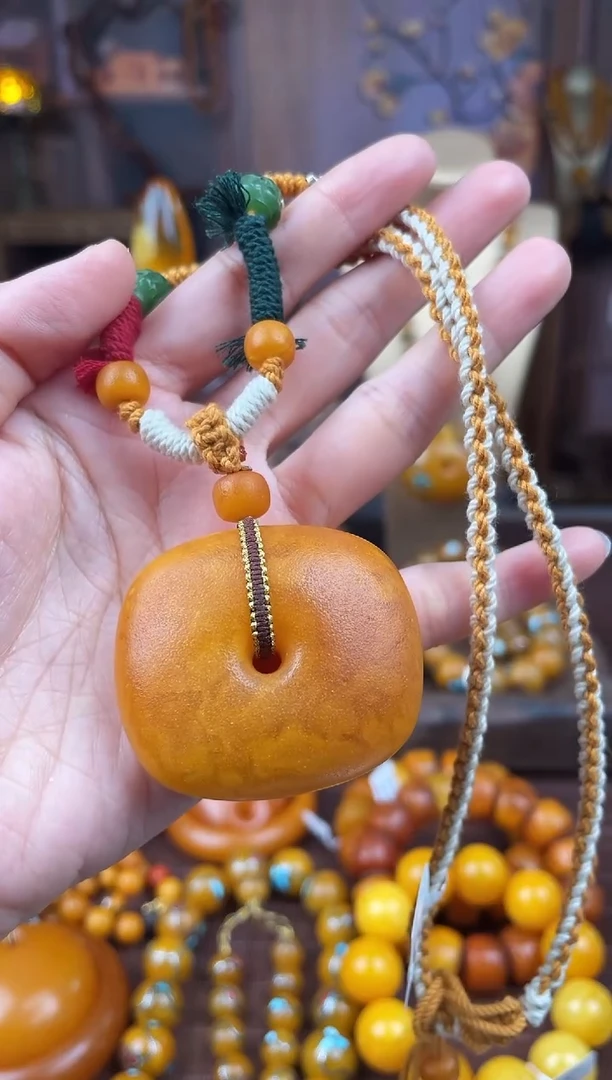 裸石琥珀未镶嵌多样性发货1，假一赔4