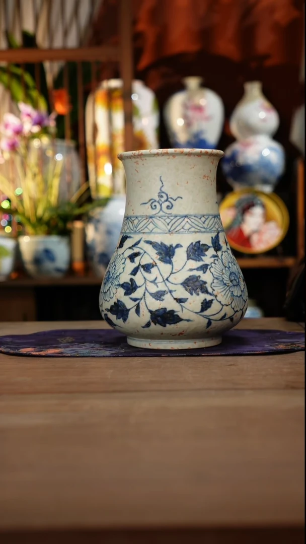 当代景德镇设计师釉下手绘陶瓷花瓶