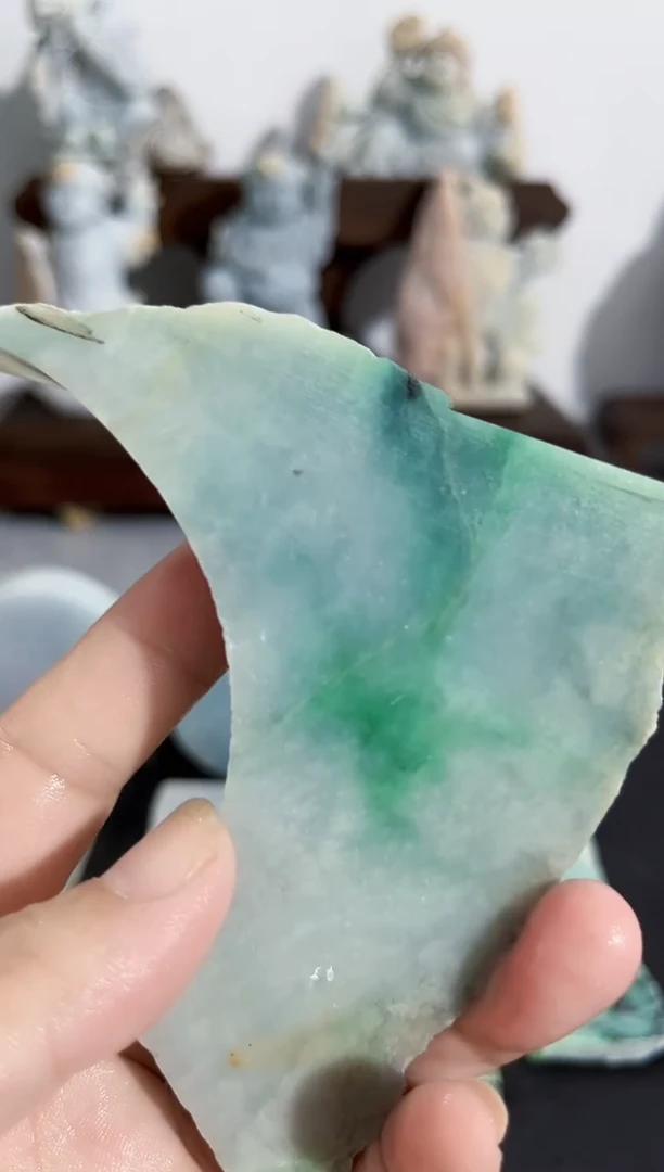 未镶嵌挂件翡翠321