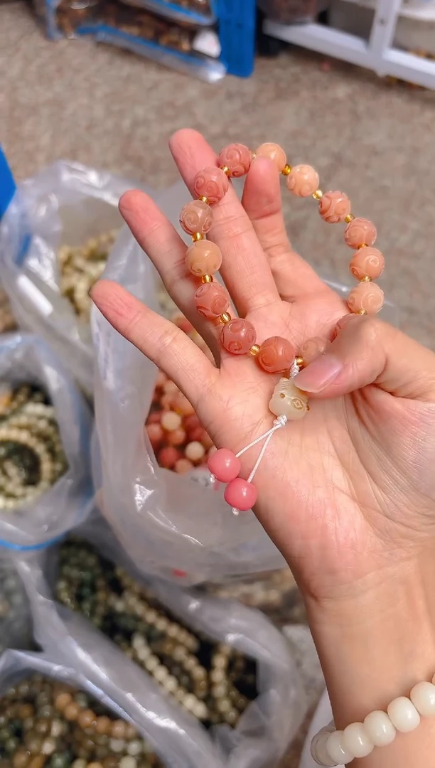 吊坠菩提根/象牙果F42  F42 回纹