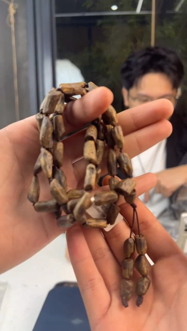 沉香手串CSD-26沉水树丁多圈多样性发一