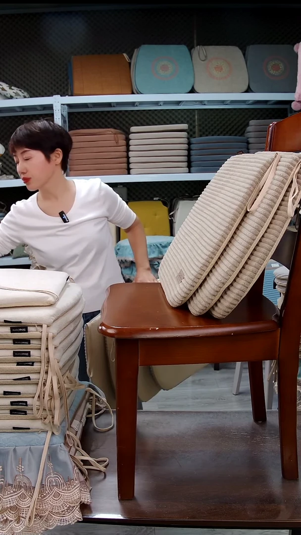 布灯芯绒：咖色4个