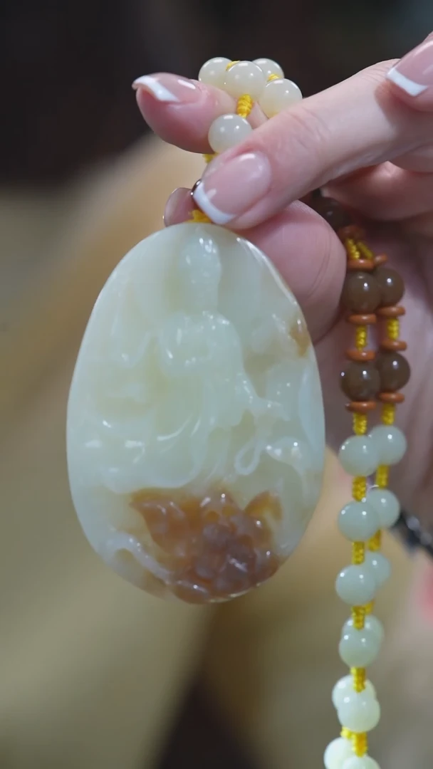 颈饰未镶嵌和田玉观音