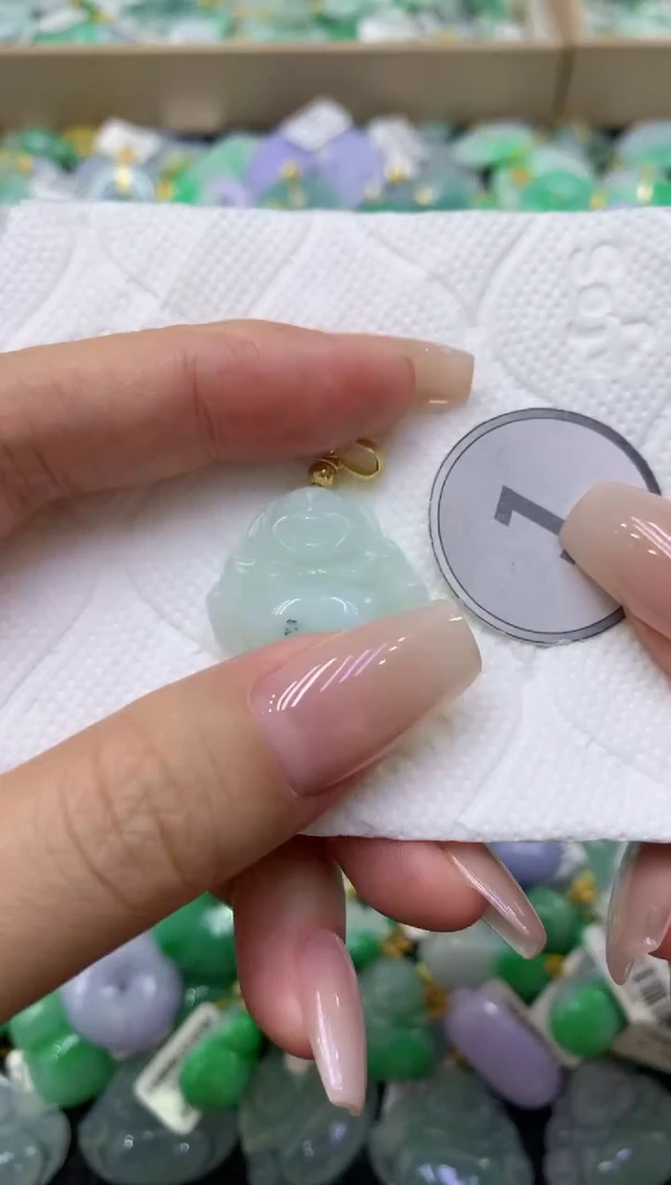 颈饰未镶嵌翡翠天然缅甸翡翠A货