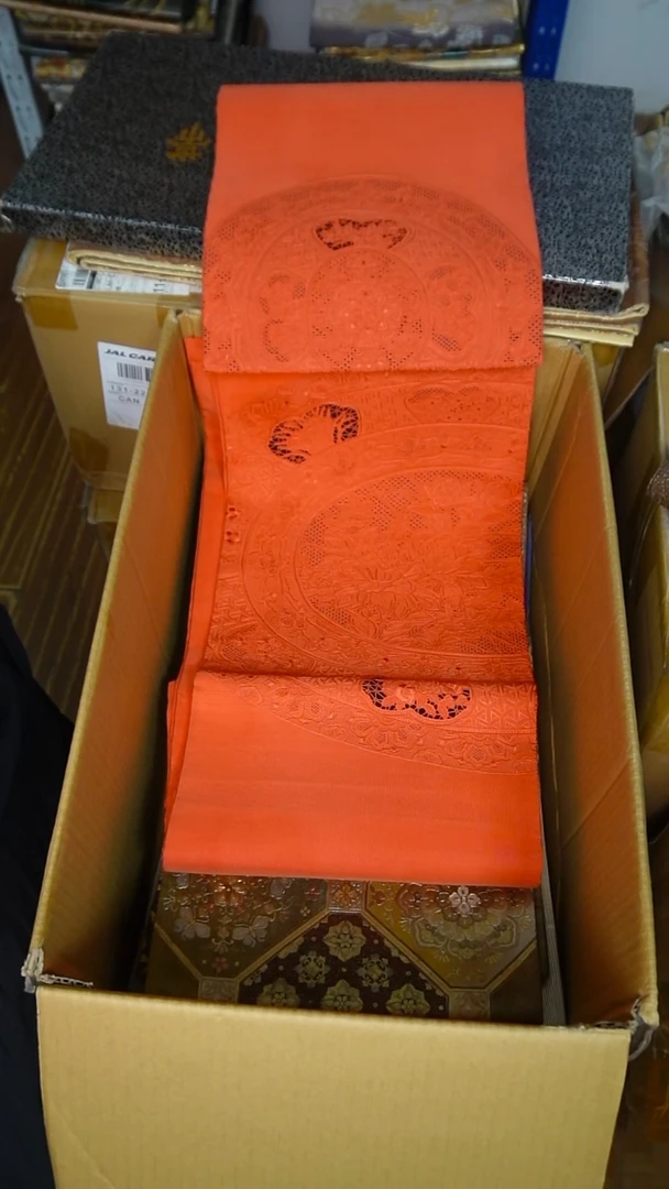 织绣17西柚色两通刺绣