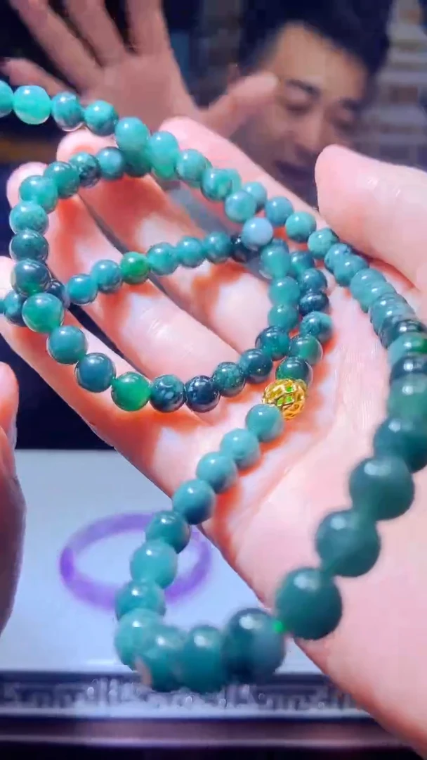 翡翠挂件未镶嵌7.28天然翡翠A货015