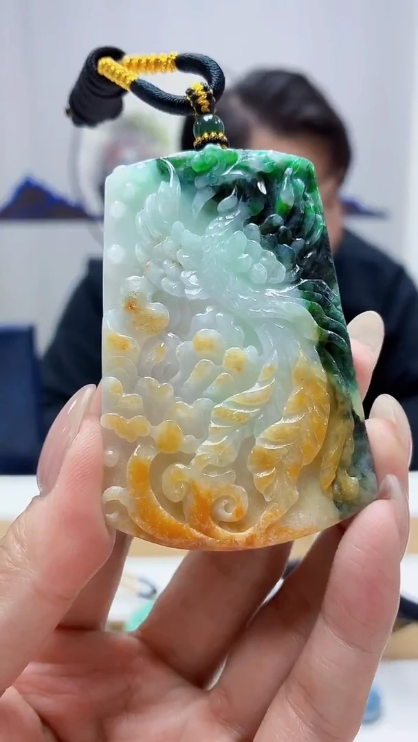 未镶嵌定制翡翠5060MM-毛货挂件8