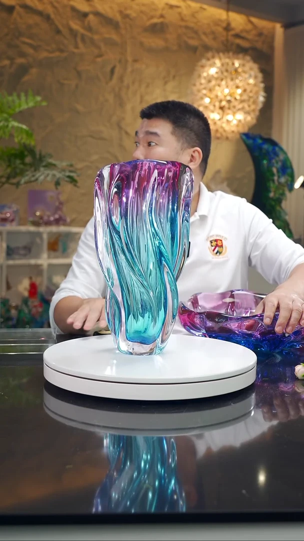 摆件设计款金红蓝花瓶