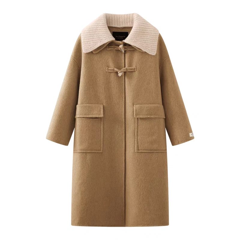 双领牛角扣羊绒大衣