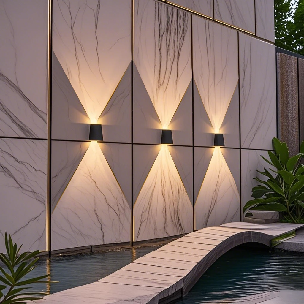 太阳能洗墙灯上下射灯双头壁灯防水户外灯氛围点缀装饰灯围墙灯