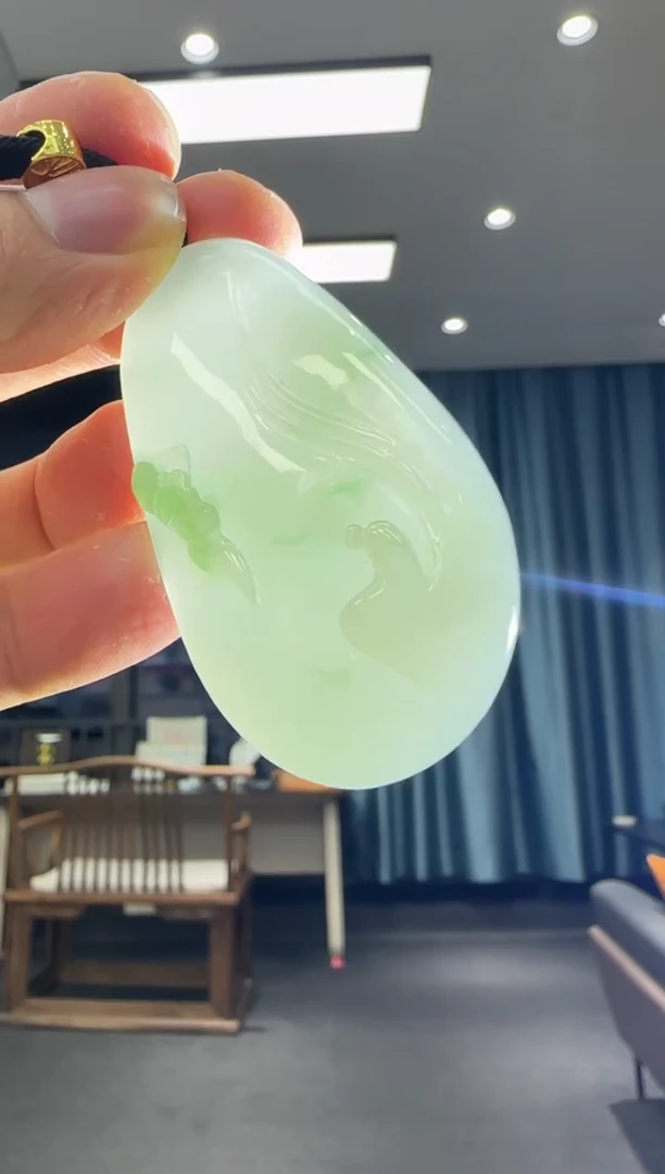 颈饰未镶嵌翡翠天然翡翠A货孤品一件