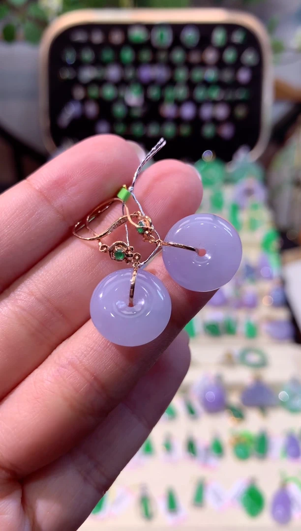 【闪购商品】翡翠耳饰18K金镶嵌缅甸天然A货翡翠