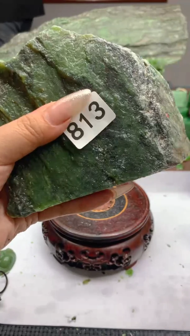 和田玉（碧玉）未镶嵌珠宝半成品813