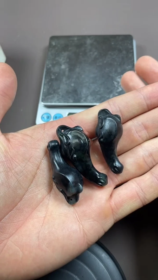 【闪购商品】和田玉颈饰未镶嵌多样性发货， 拍一发一