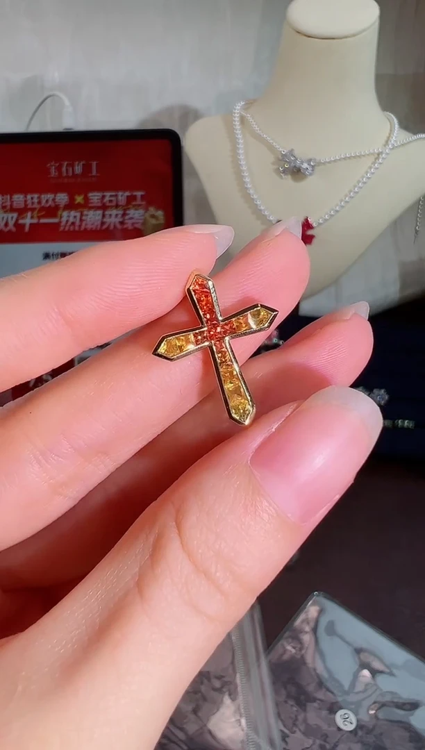 颈饰彩色蓝宝石18K金镶嵌BN13774#-Y#26
